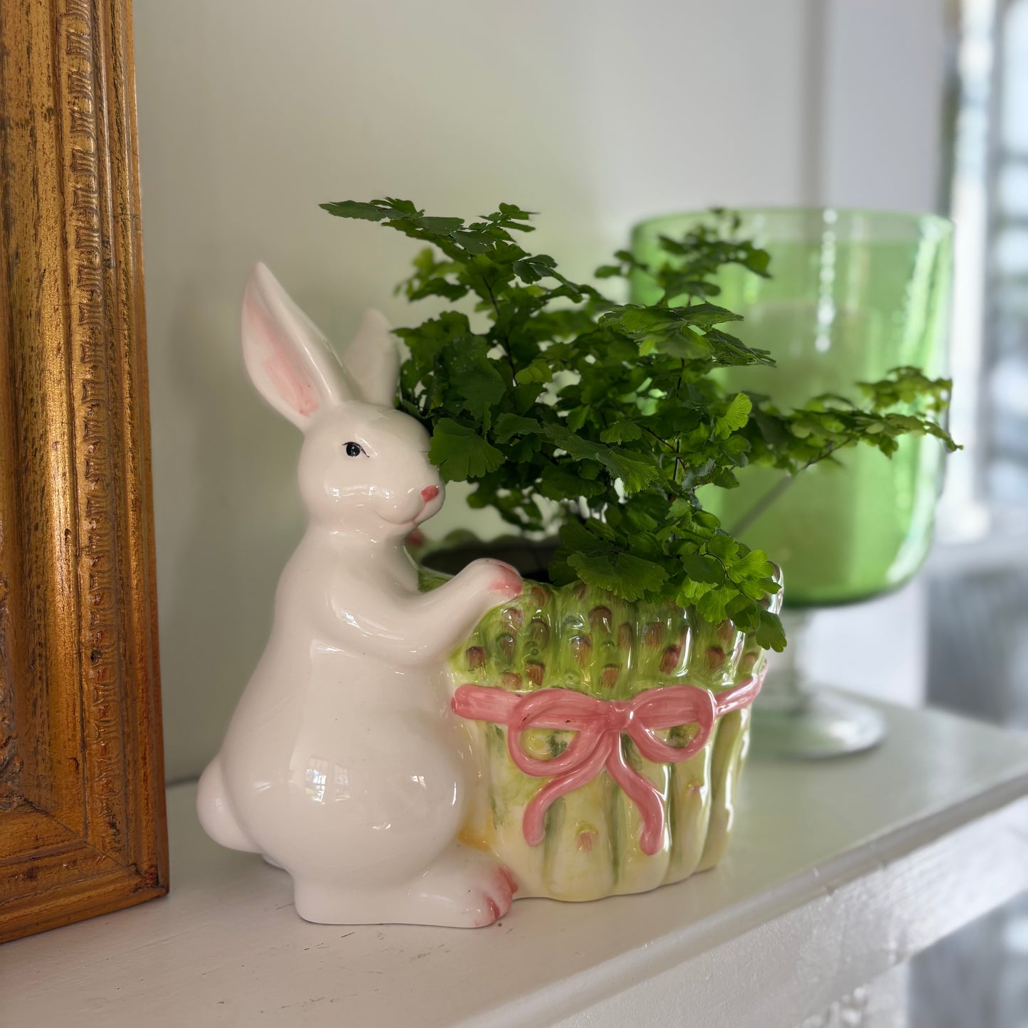 Vintage Bunny Cachepot