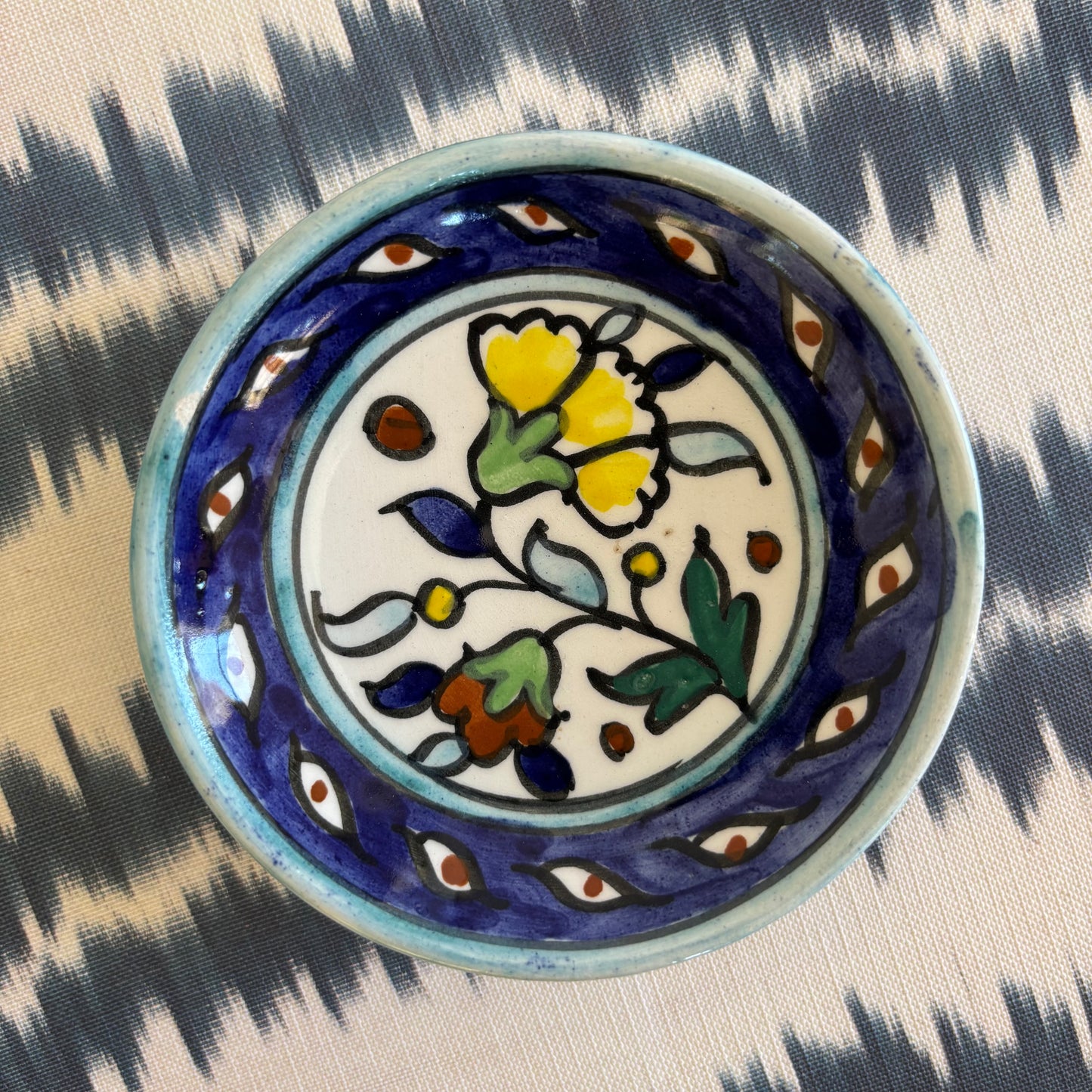 Hand Painted Ceramic Floral Round Dish