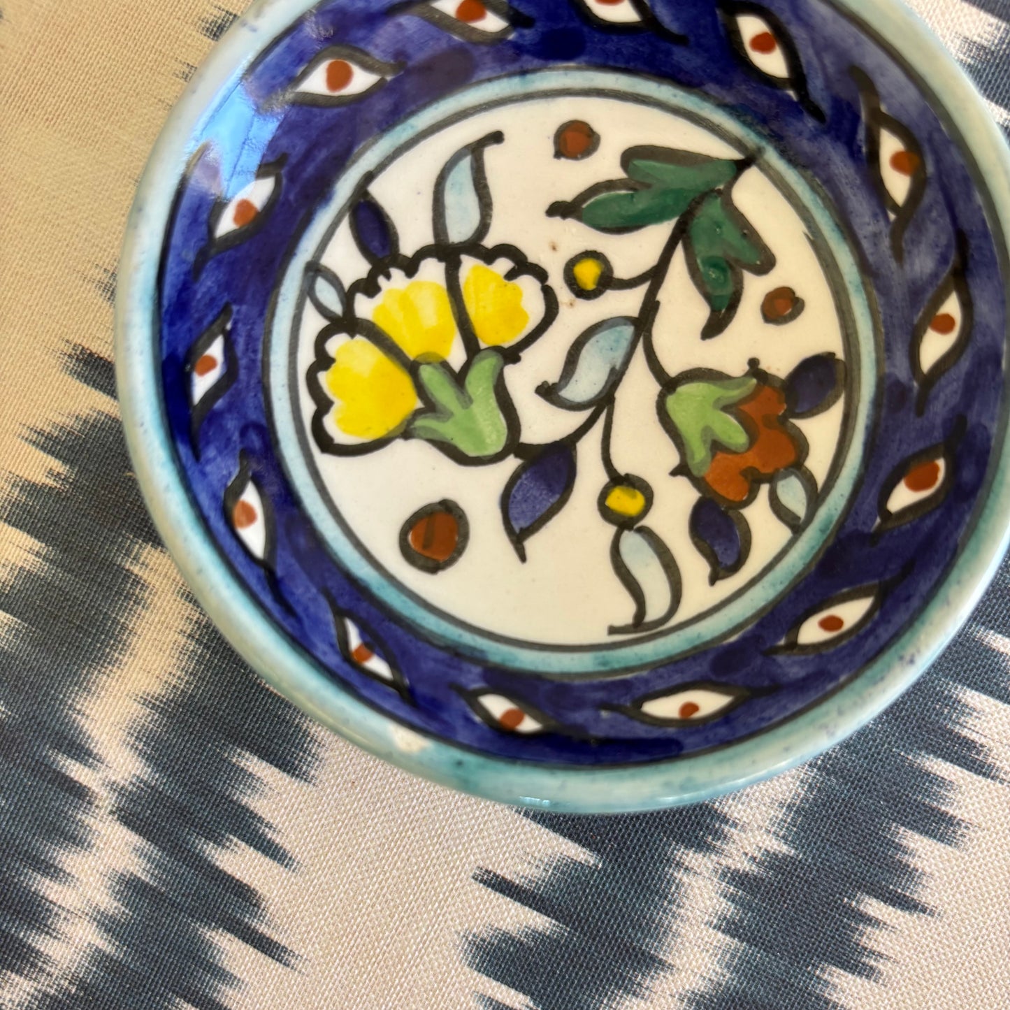 Hand Painted Ceramic Floral Round Dish