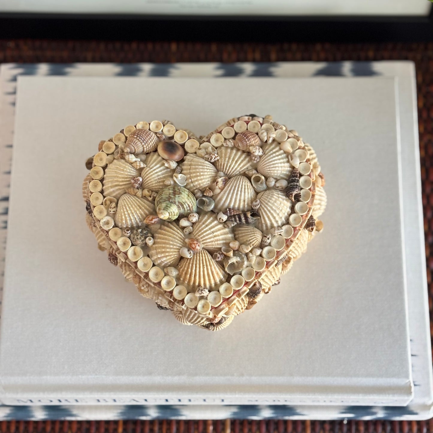 Vintage Heart Shell Box