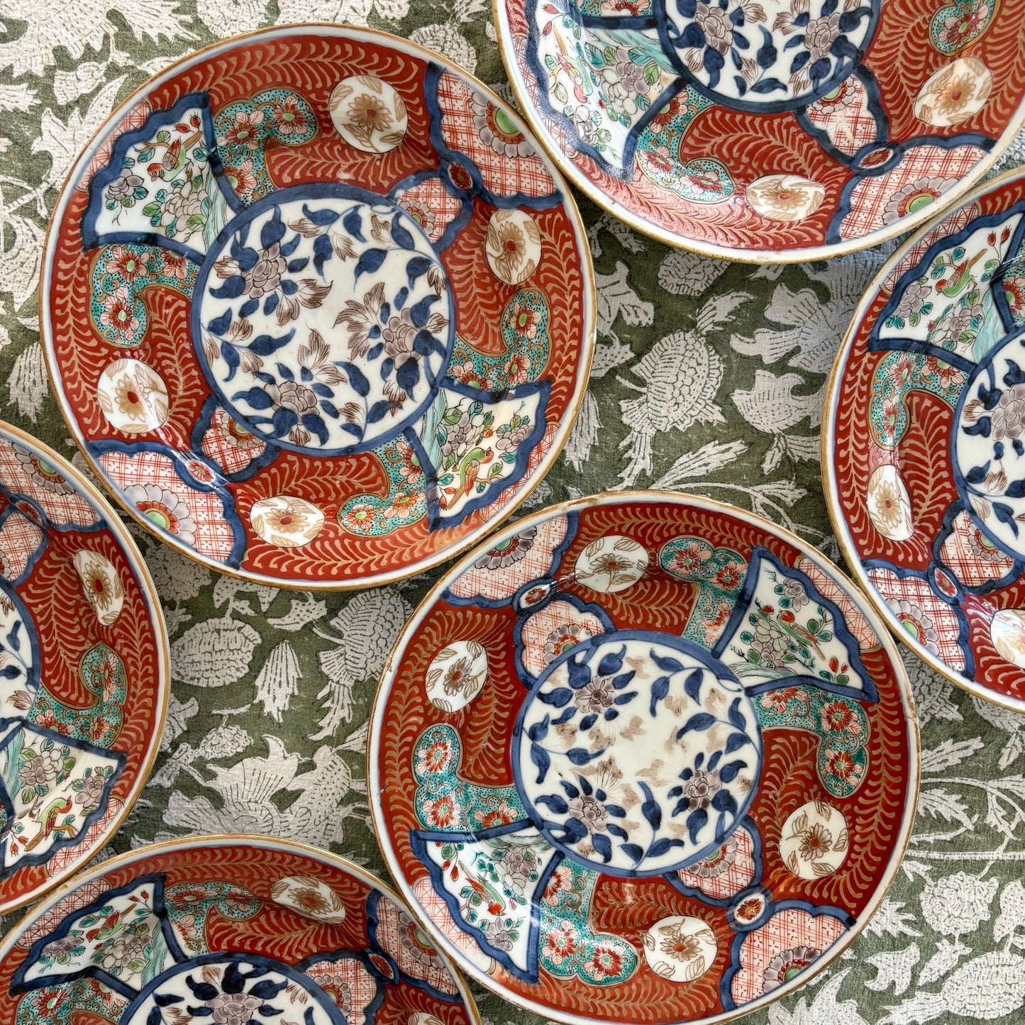 Set of 6 Vintage Imari Plates