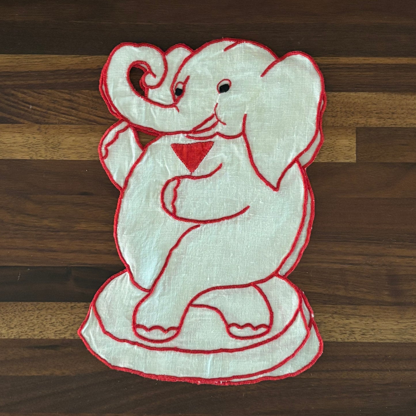 Set of 8 Vintage Elephant Linen Cocktail Napkins