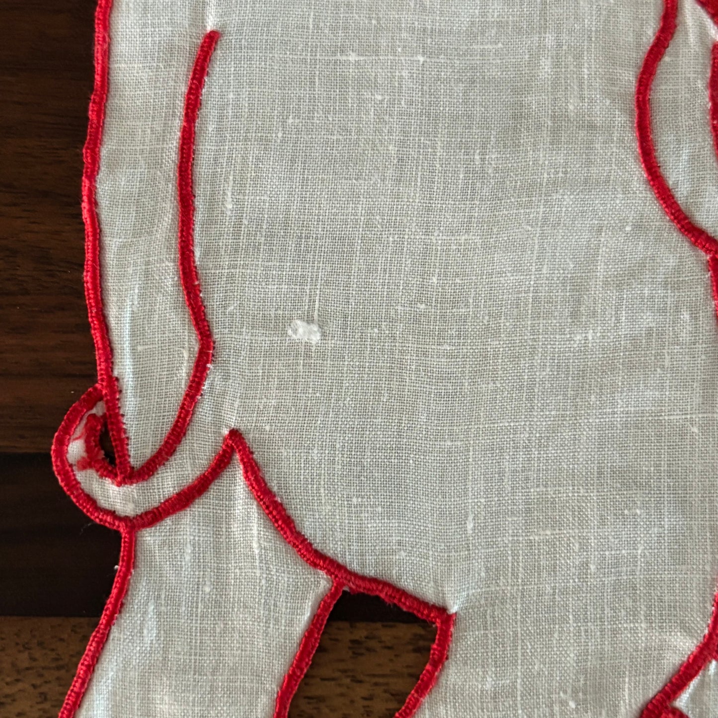 Set of 8 Vintage Elephant Linen Cocktail Napkins